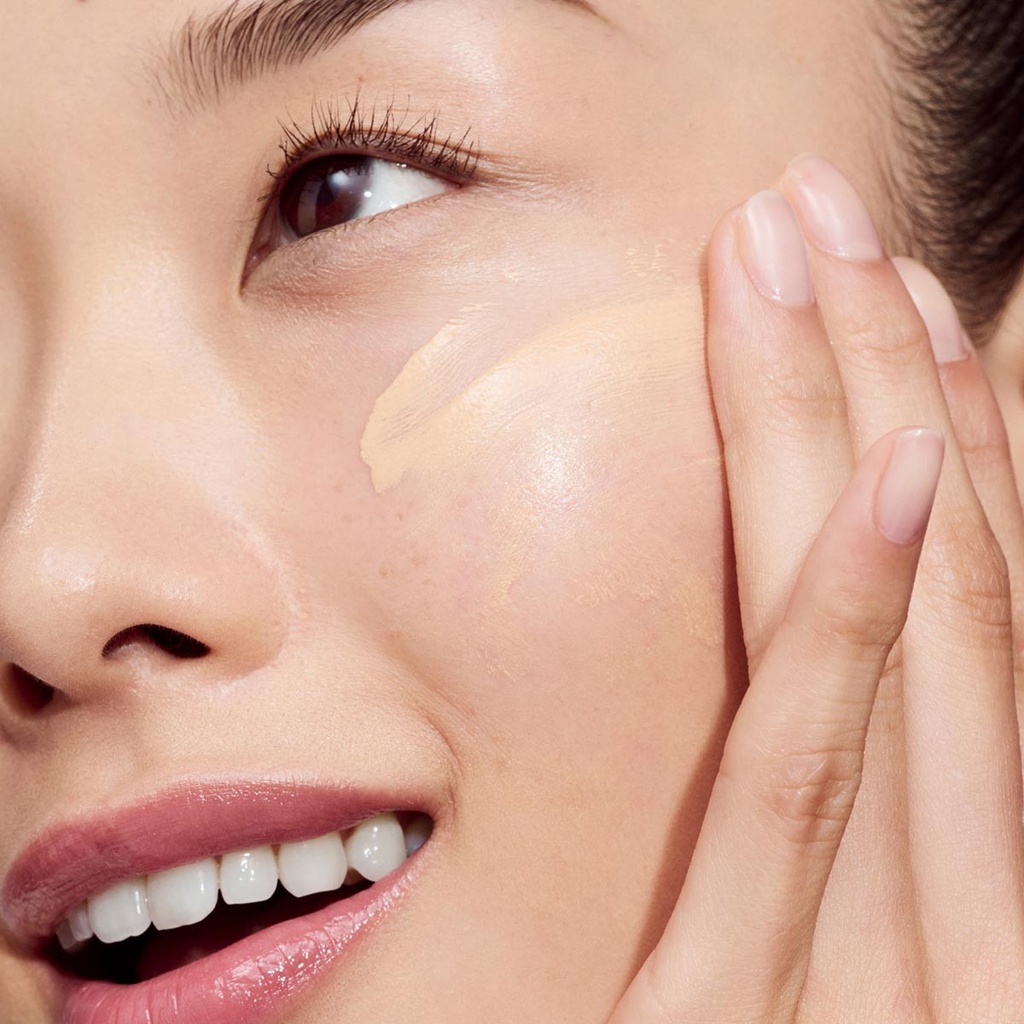 CLINIQUE Even better clinical Vitamin makeup