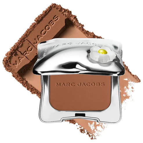 Marc Jacobs Beauty  Legally Bronze Talc-Free Blurring Powder Bronzer