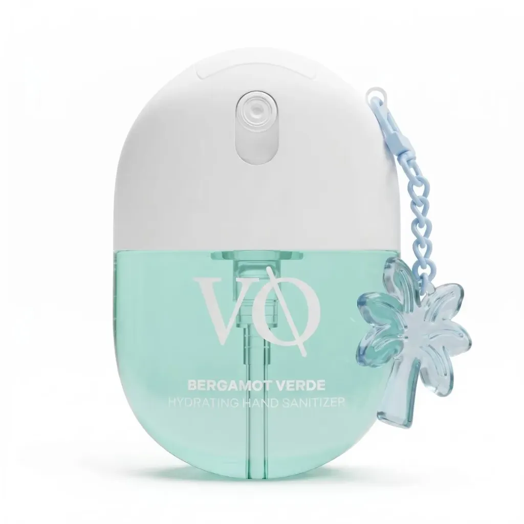 VQ Moisturizing Hand Sanitizer Spray 30ml+charm (vergamot verde)